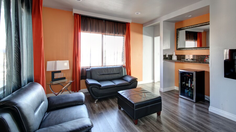 Tradewinds Hotel LAX Airport