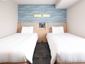 Standard-Zweibettzimmer, 2 Einzelbetten, Nichtraucher | Schreibtisch, laptopgeeigneter Arbeitsplatz, Verdunkelungsvorhänge