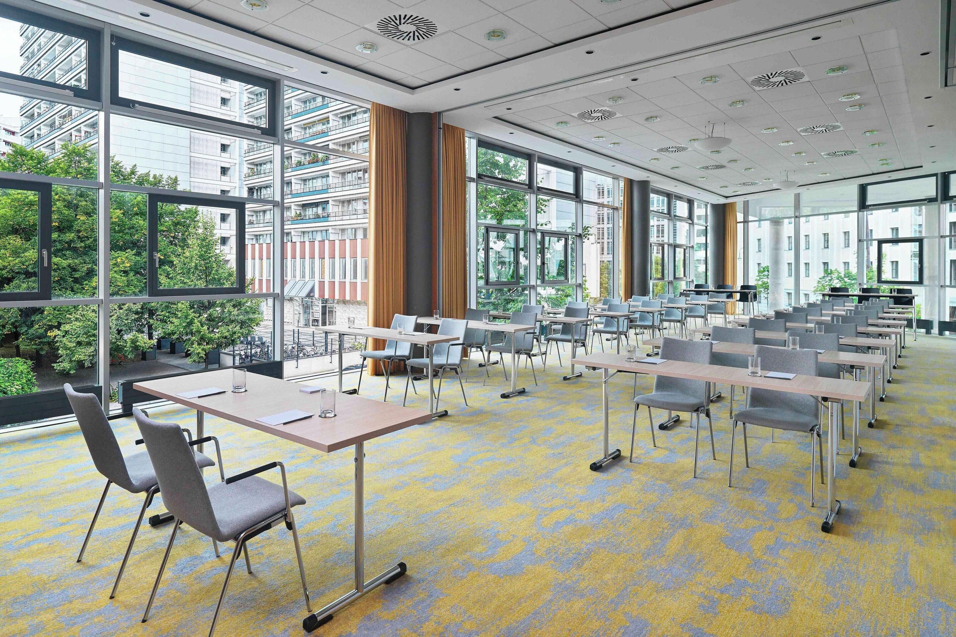 Photo - Courtyard by Marriott Berlin City Center