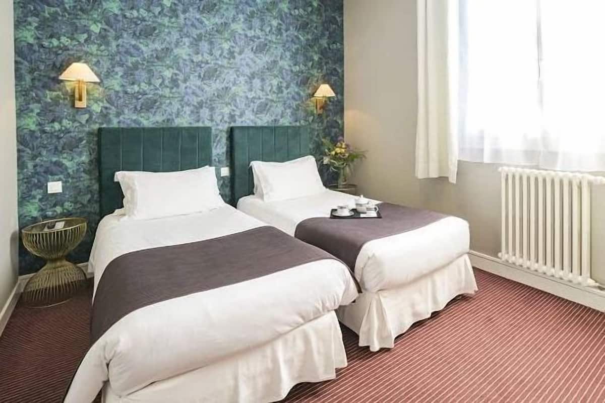 Pillowtop-Betten, Zimmersafe, individuell dekoriert