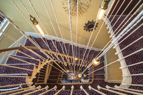 Lobby. The Originals Boutique, Hôtel Normandie, Auxerre