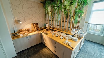 Daily buffet breakfast (EUR 14 per person)