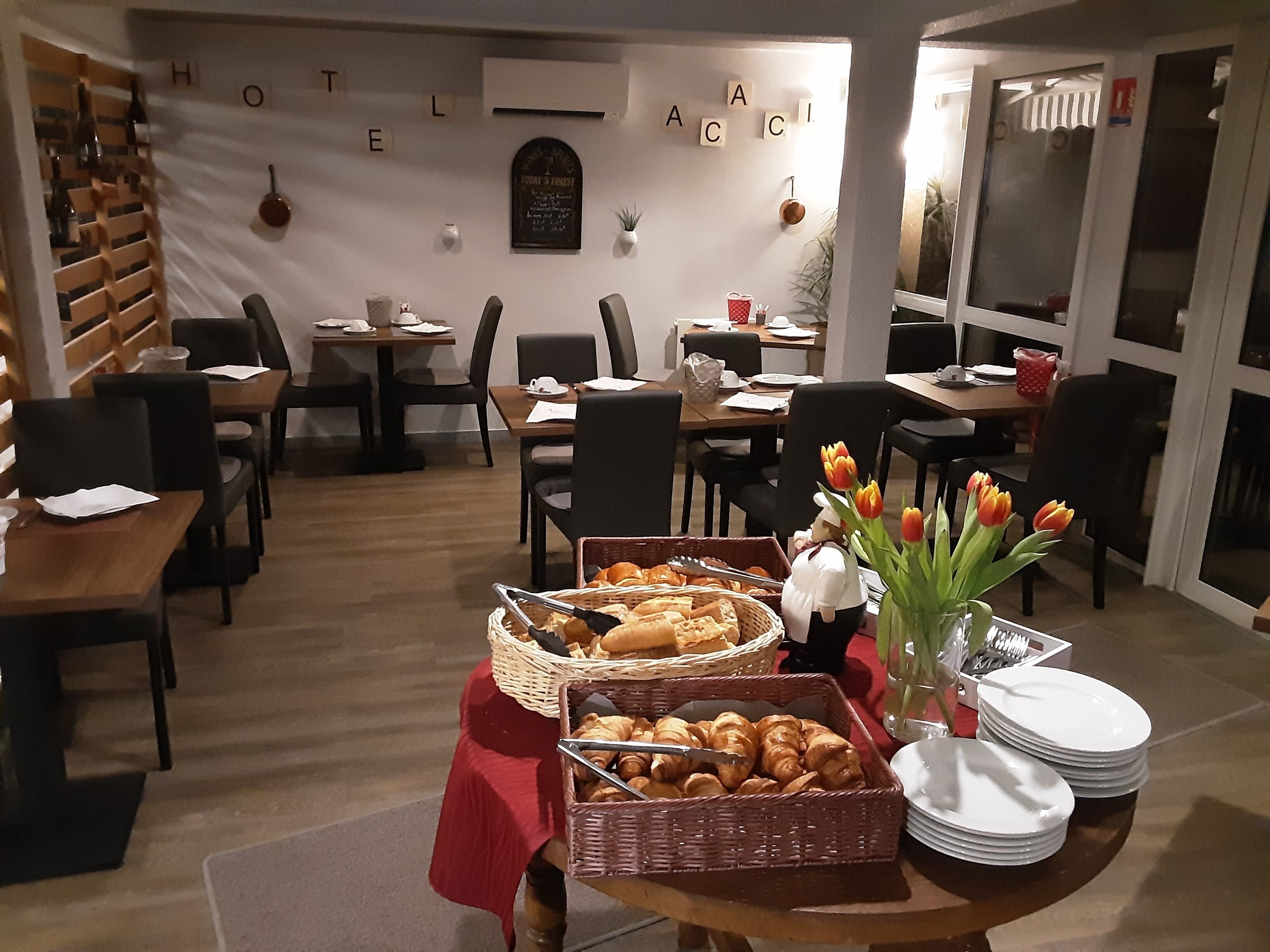 daily buffet breakfast (eur 10.20 per person)