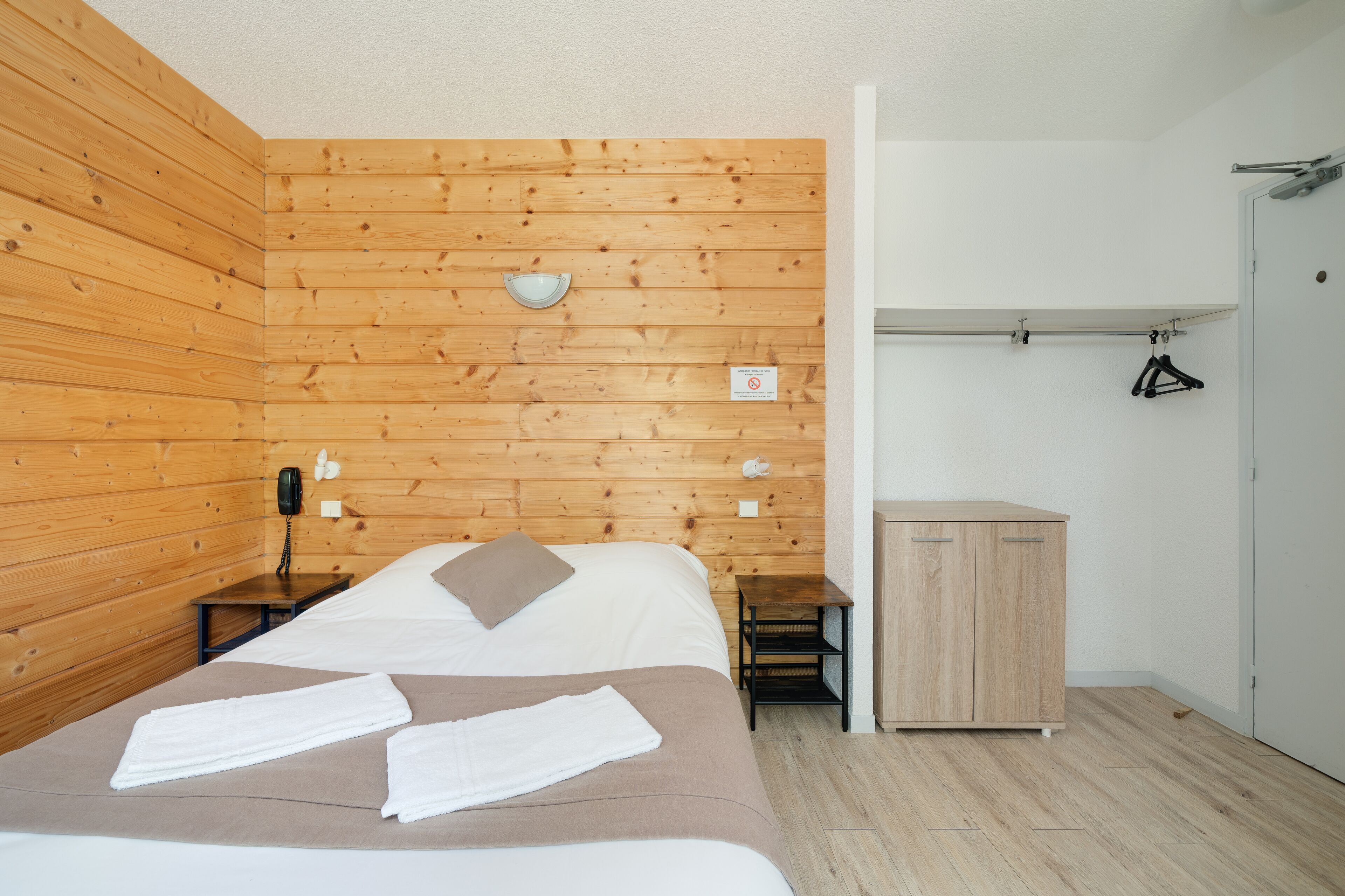 family room, multiple beds, non smoking | individually decorated, individually furnished, desk, blackout curtains