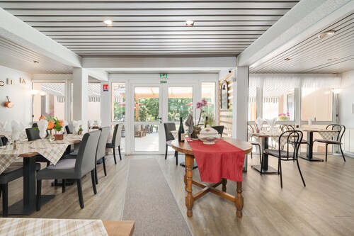 Hôtel Acacia Nancy Sud Lunéville