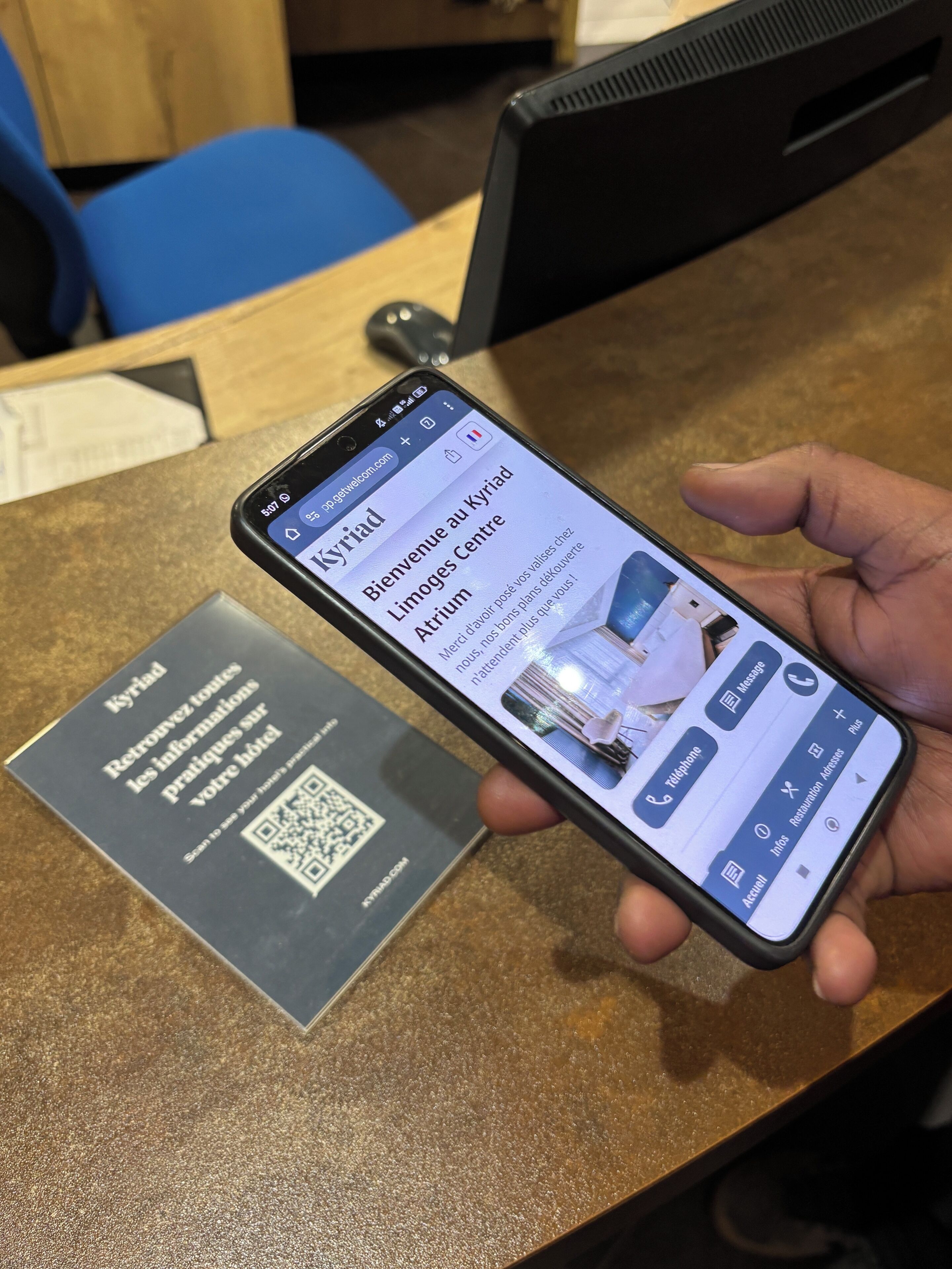 Photo - Kyriad Limoges Centre Gare - Atrium