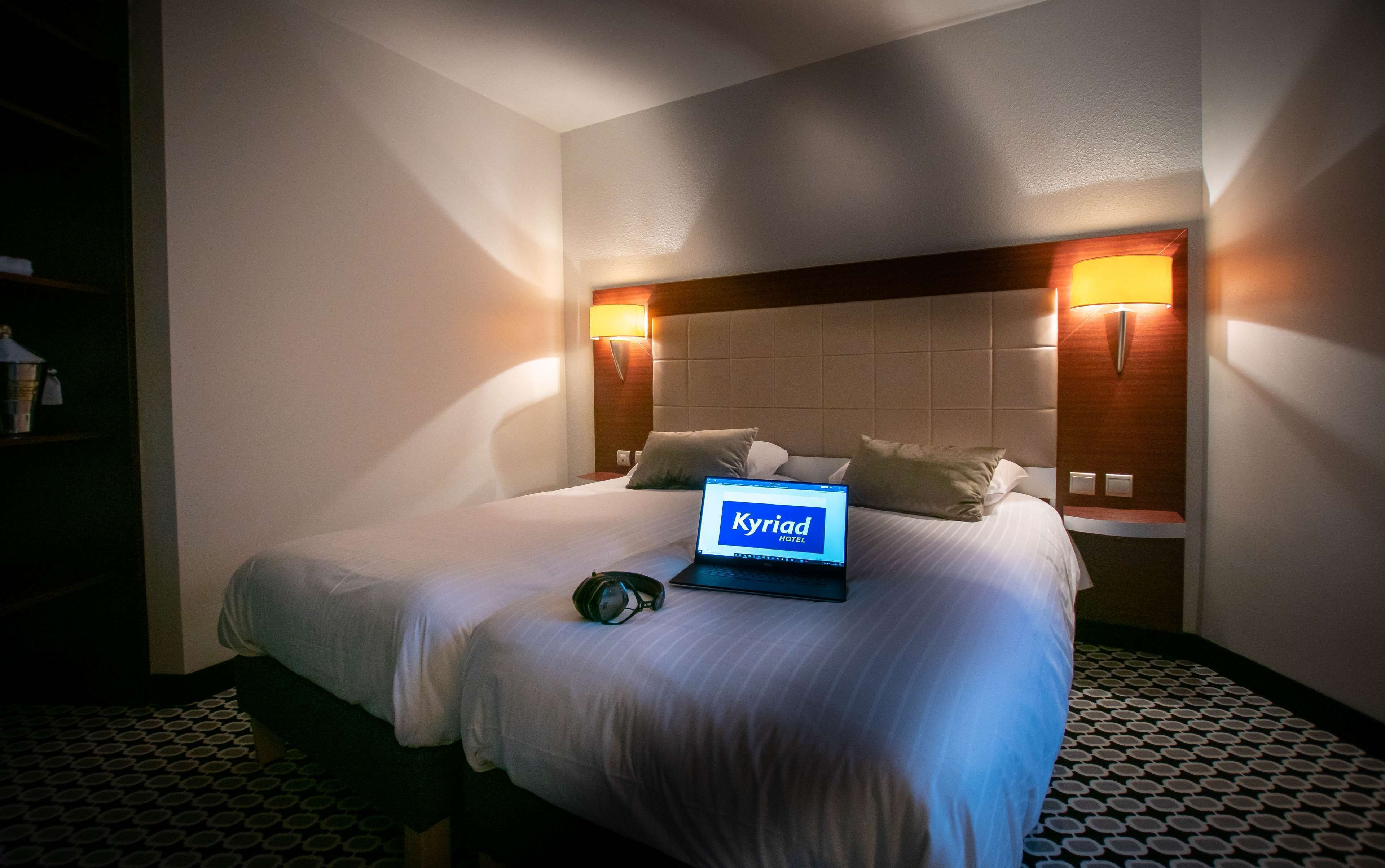 Photo - Kyriad Limoges Centre Gare - Atrium