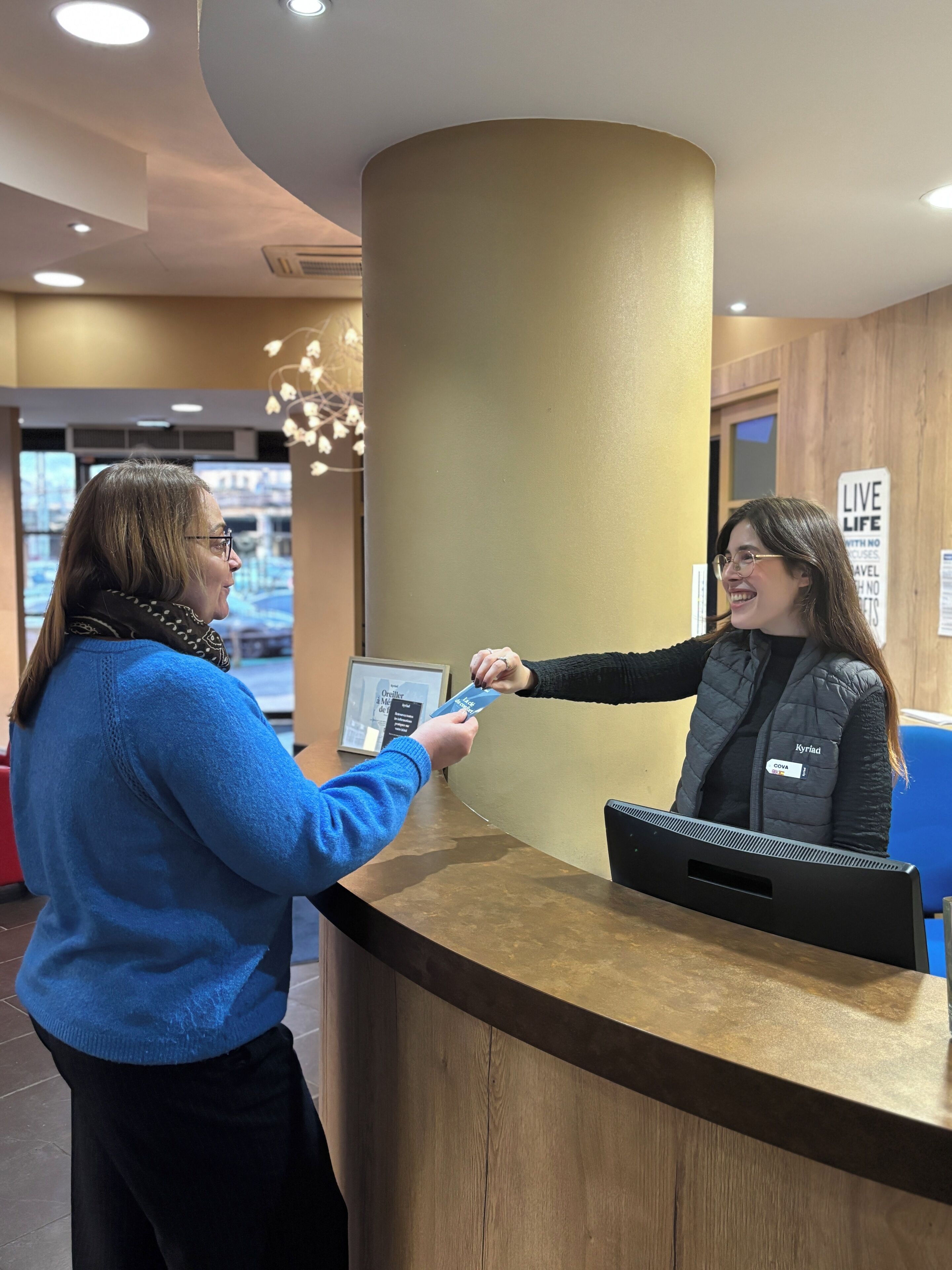 Photo - Kyriad Limoges Centre Gare - Atrium