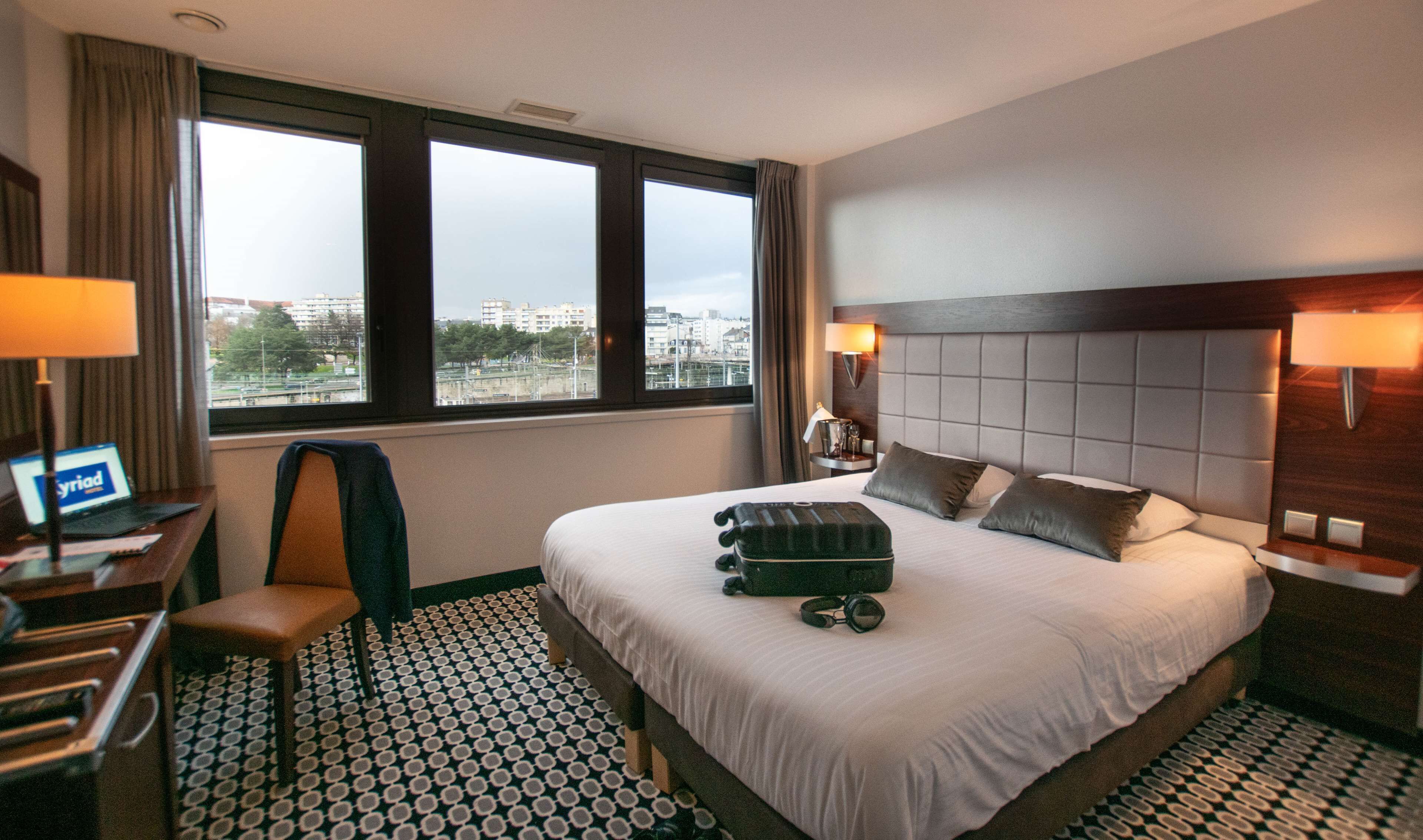 Premium bedding, in-room safe, desk, blackout curtains