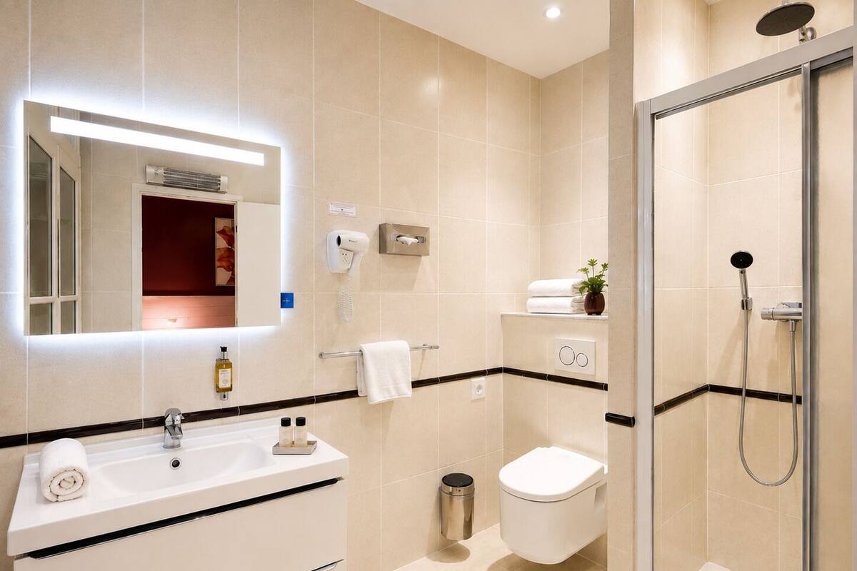 Premium Double Room, Ensuite (Luxe) | Miscellaneous