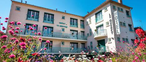 Majoituspaikan julkisivu