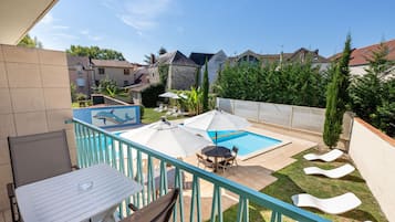 Chambres insonorisées, fer et planche à repasser, lits bébé (gratuits)