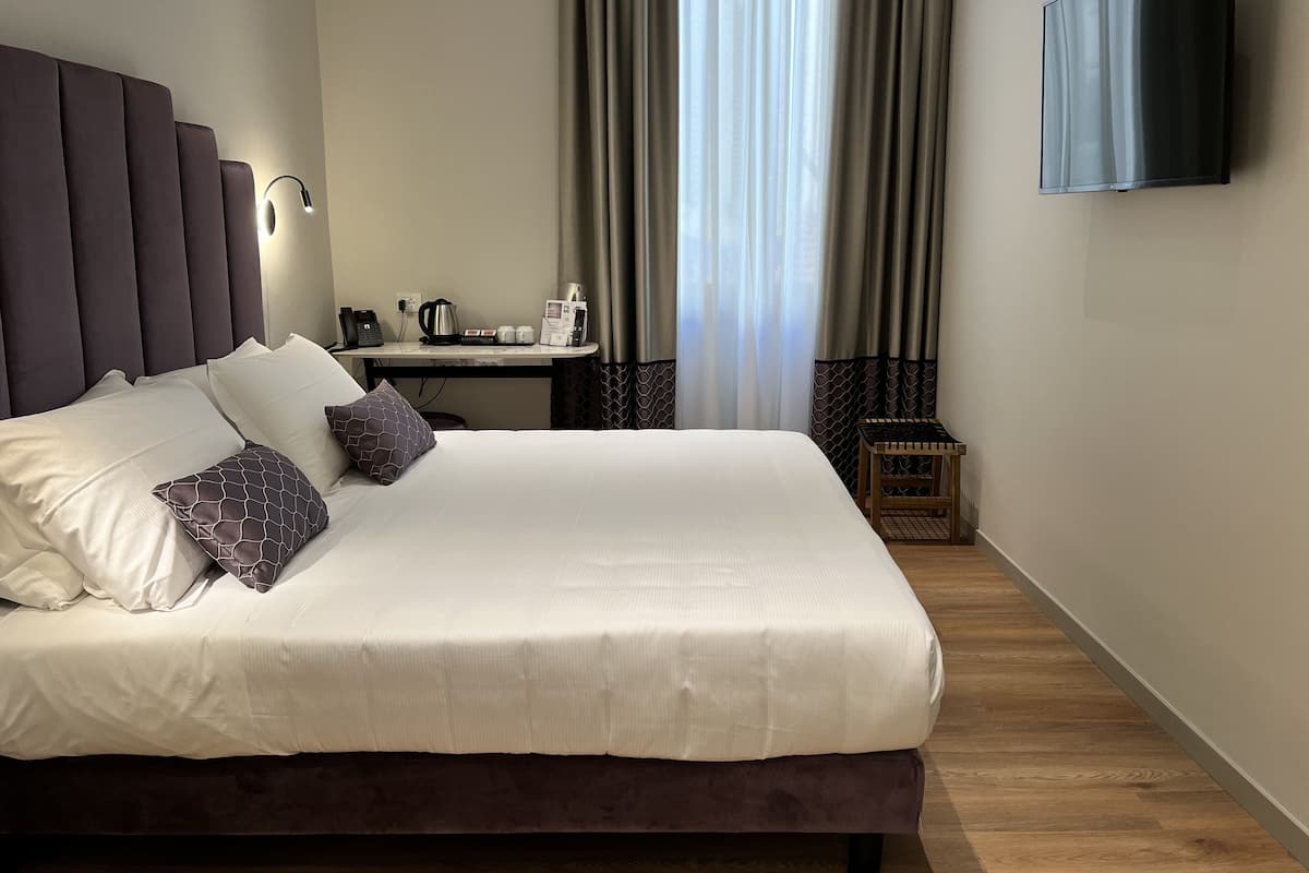 Standaard kamer, 1 twee- of 2 eenpersoonsbedden | 1 slaapkamer, luxe beddengoed, donzen dekbedden, pillowtop-bedden