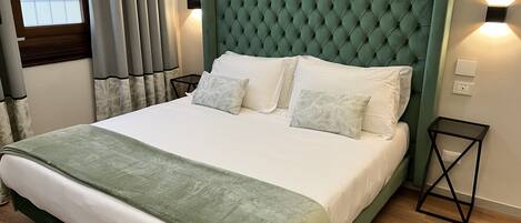 Superior-værelse med dobbeltseng eller 2 enkeltsenge | Premium-sengetøj, dundyner, senge med topmadrasser, minibar