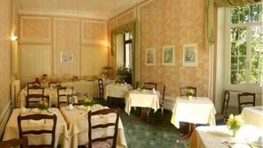 Unclassified image, 5 of 16, button - Hotel Milano (Sanremo)