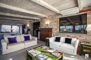 Lobby sitting area - Relais Todini (Todi)