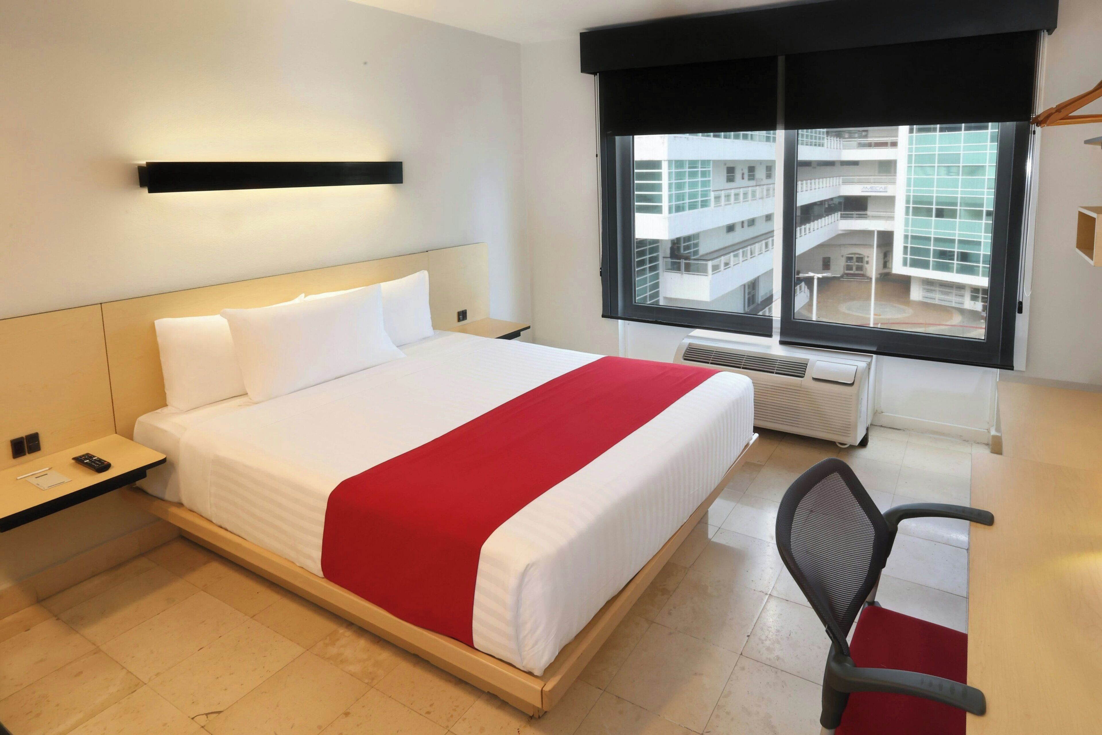 Suite, 1 Queen Bed with Sofa bed | Desk, iron/ironing board, free WiFi, bed sheets