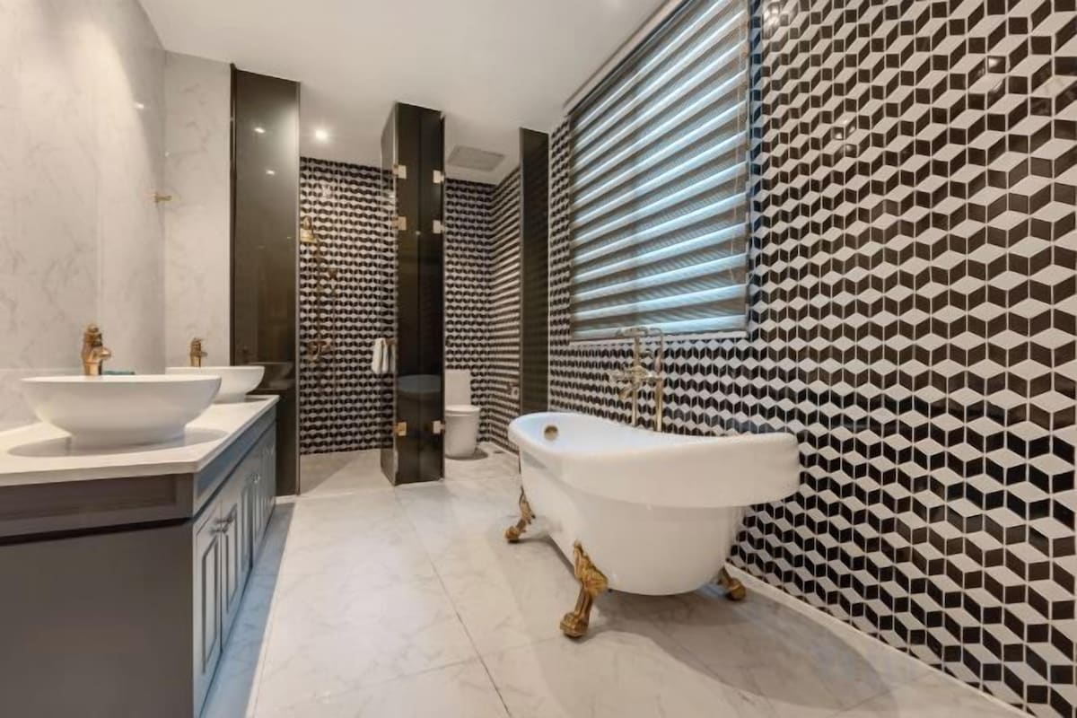 Bathroom | Hair dryer (on request)