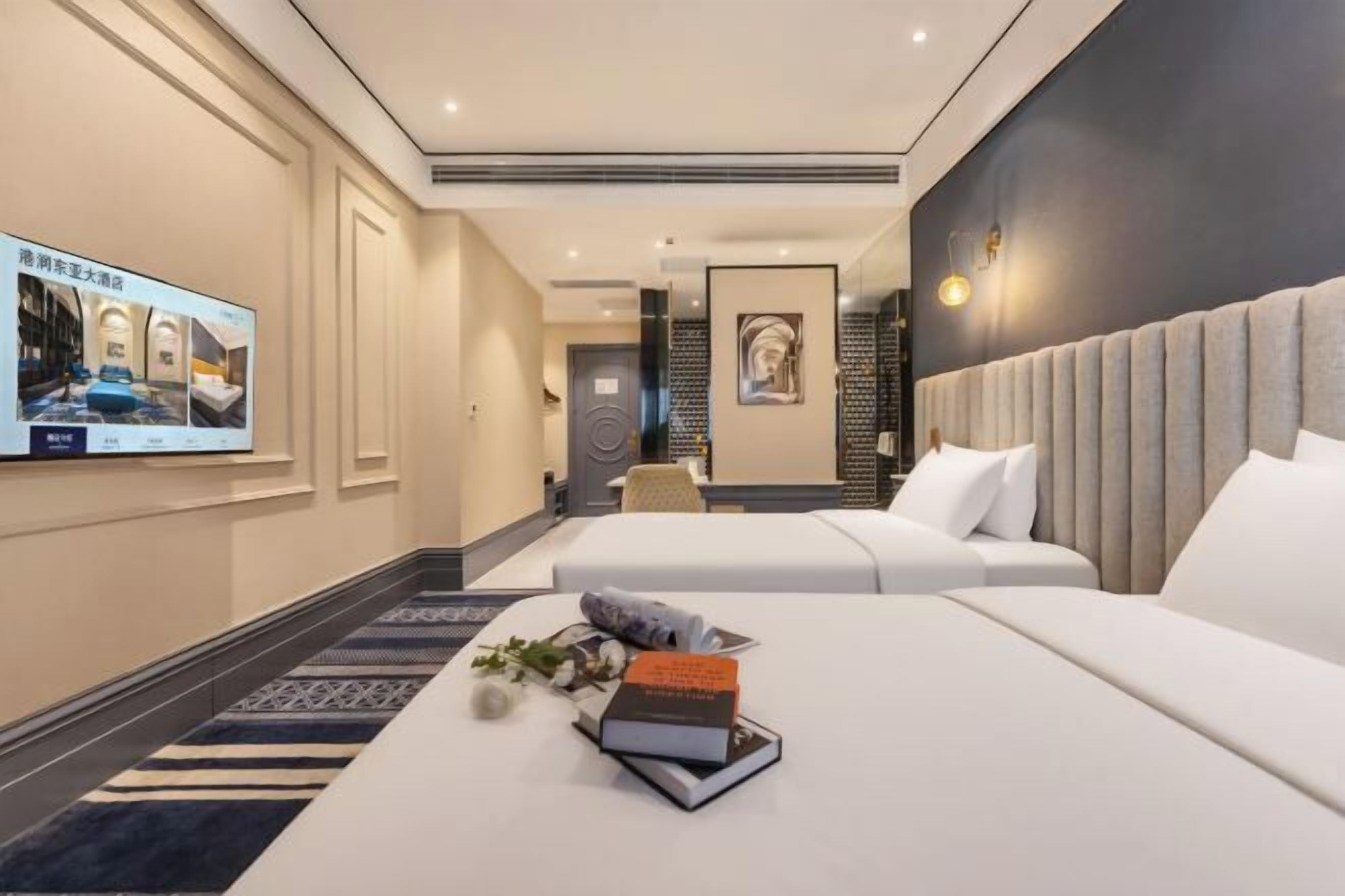 In-room safe, desk, soundproofing, free WiFi