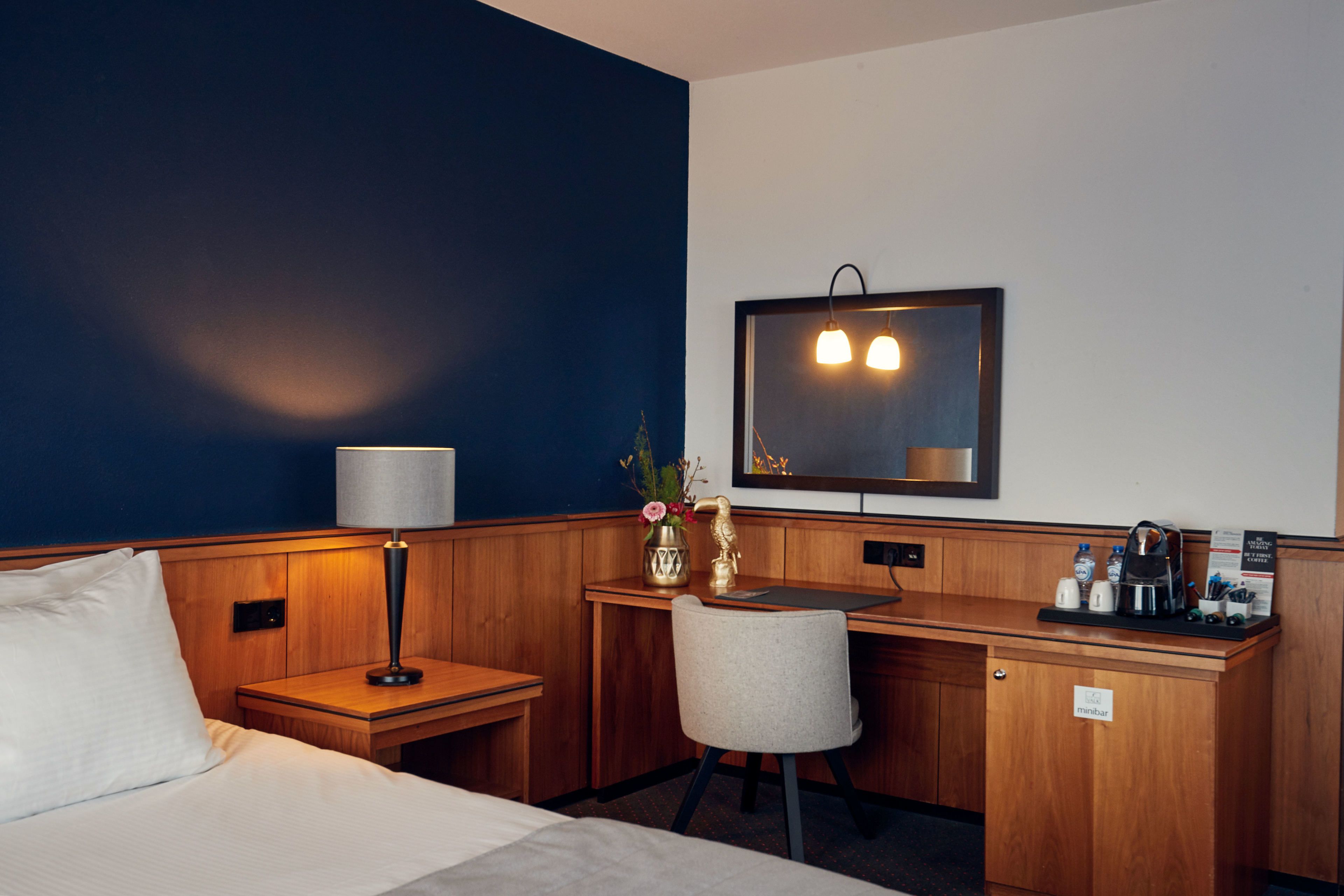 family room | 1 bedroom, in-room safe, desk, soundproofing