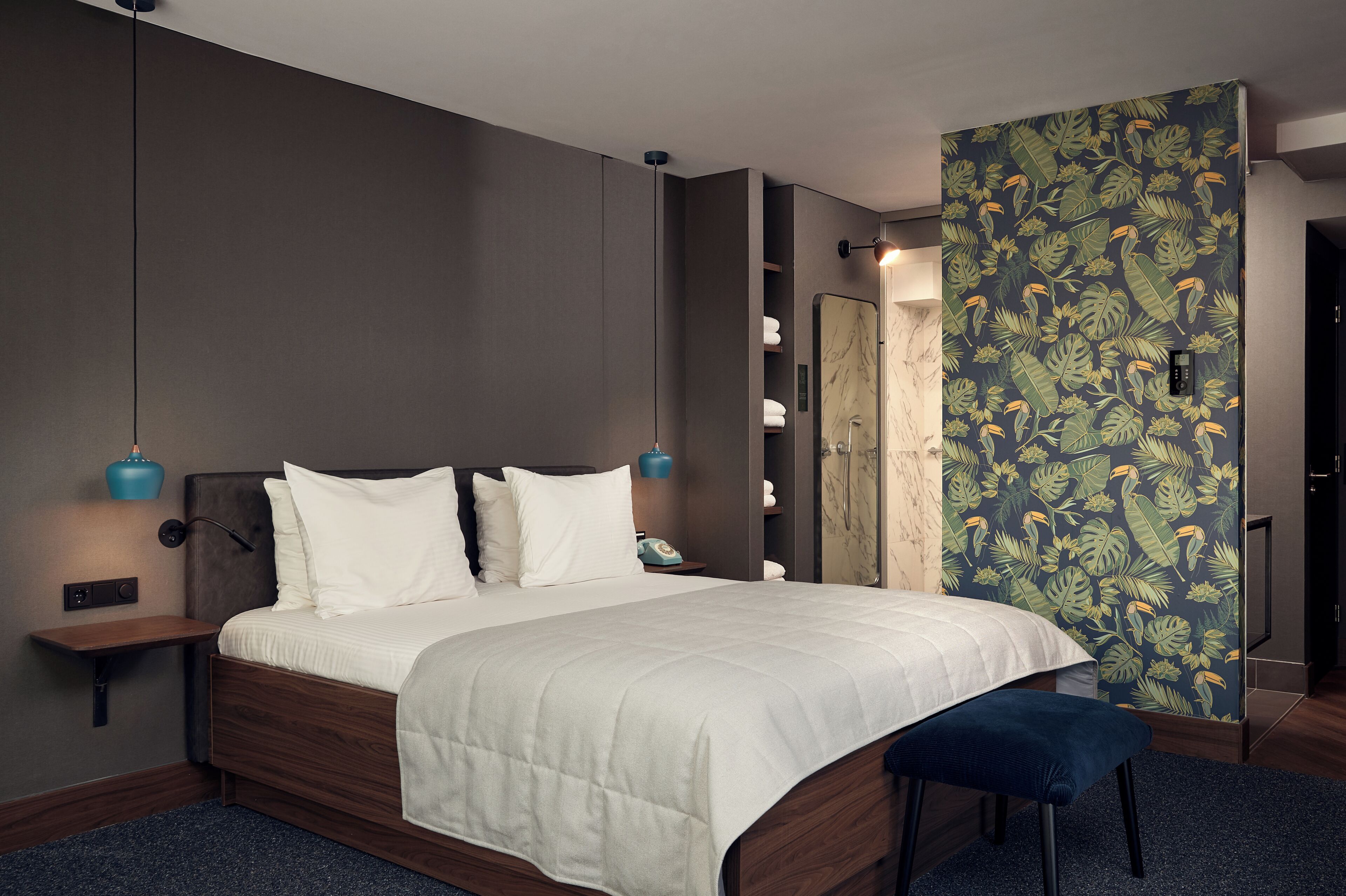 Superior Room, 2 Twin Beds | In-room safe, desk, soundproofing, WiFi (free)