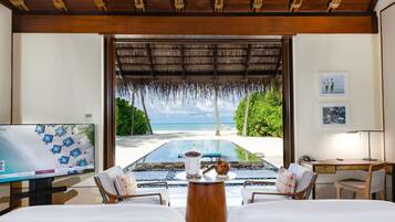 Premium bedding, free minibar items, in-room safe