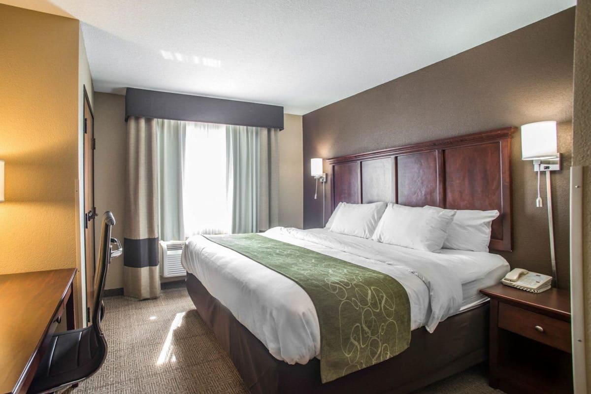 pillow-top beds, desk, laptop workspace, iron/ironing board