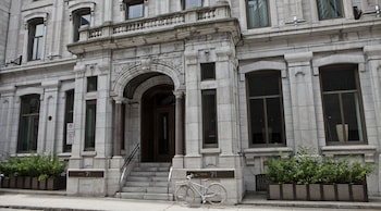 Hotel 71 by Preferred Hotels & Resorts