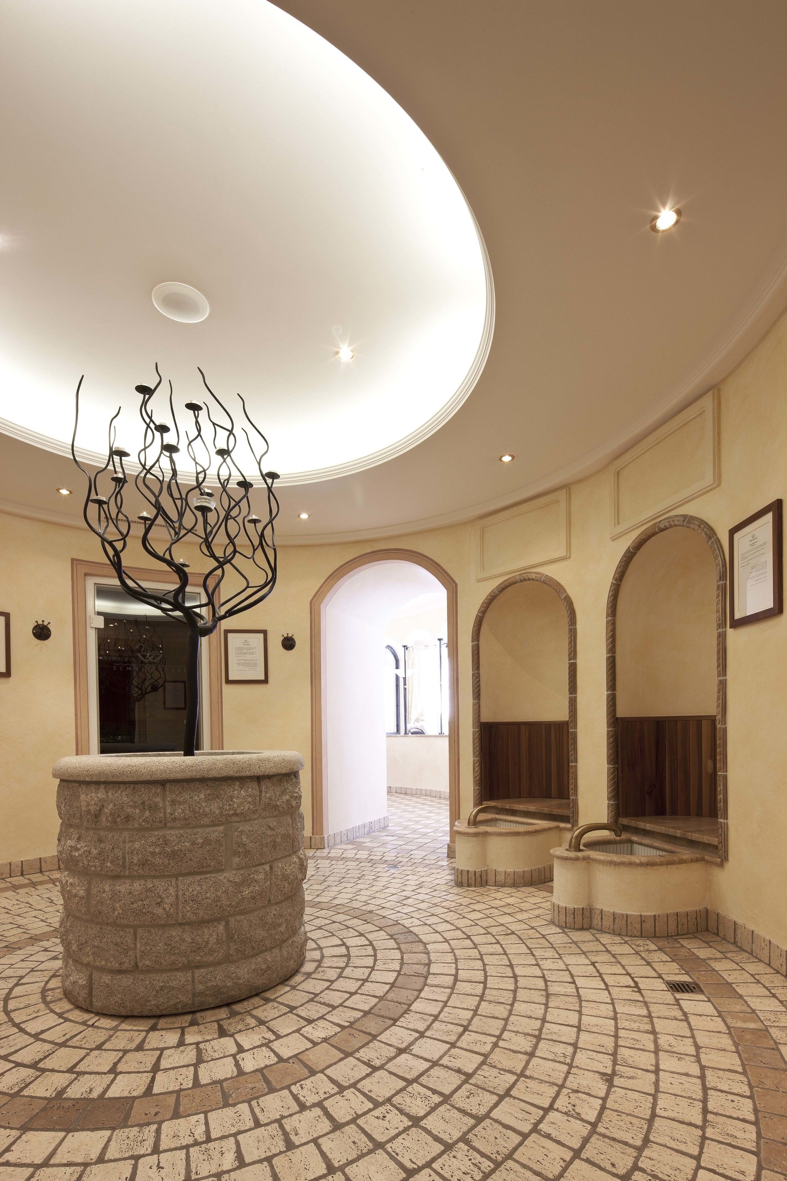 sauna, hot tub, steam room, body treatments, aromatherapy