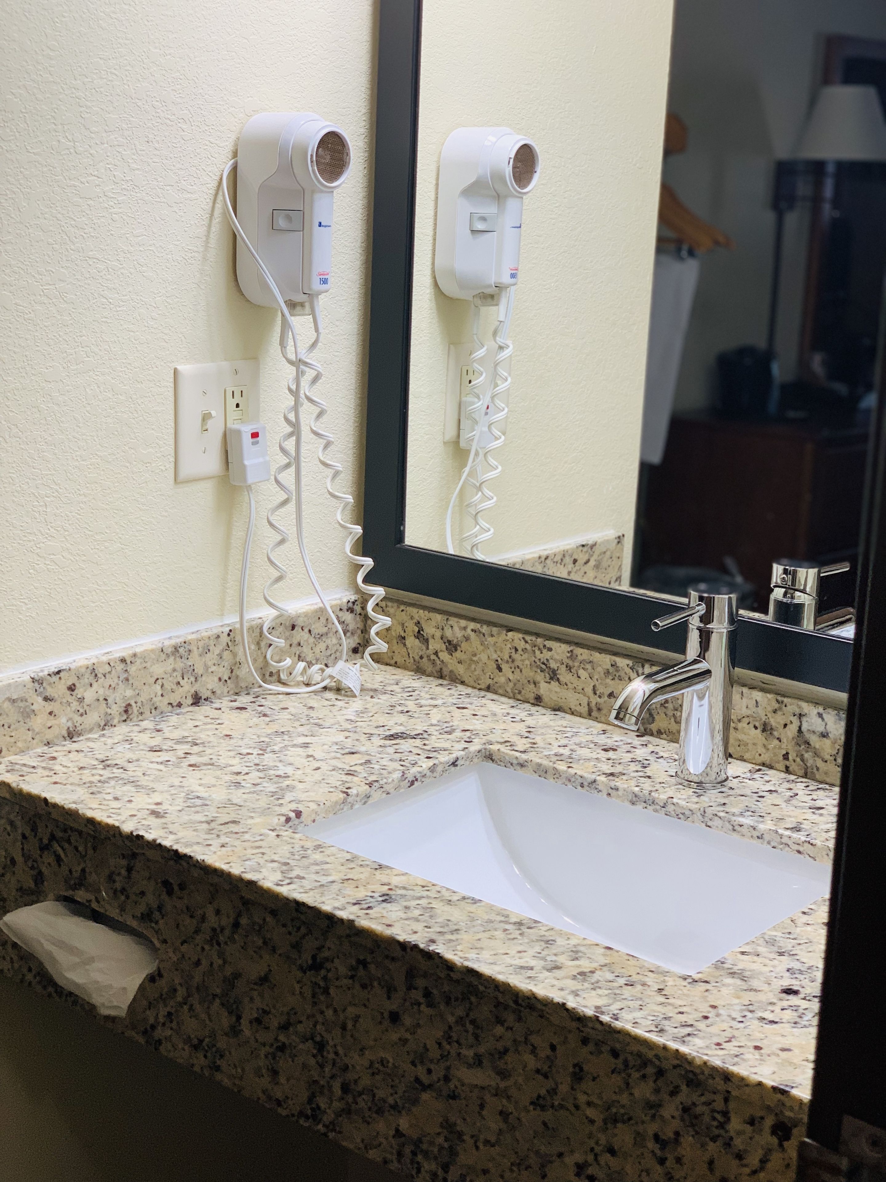 AmericInn by Wyndham Kewanee