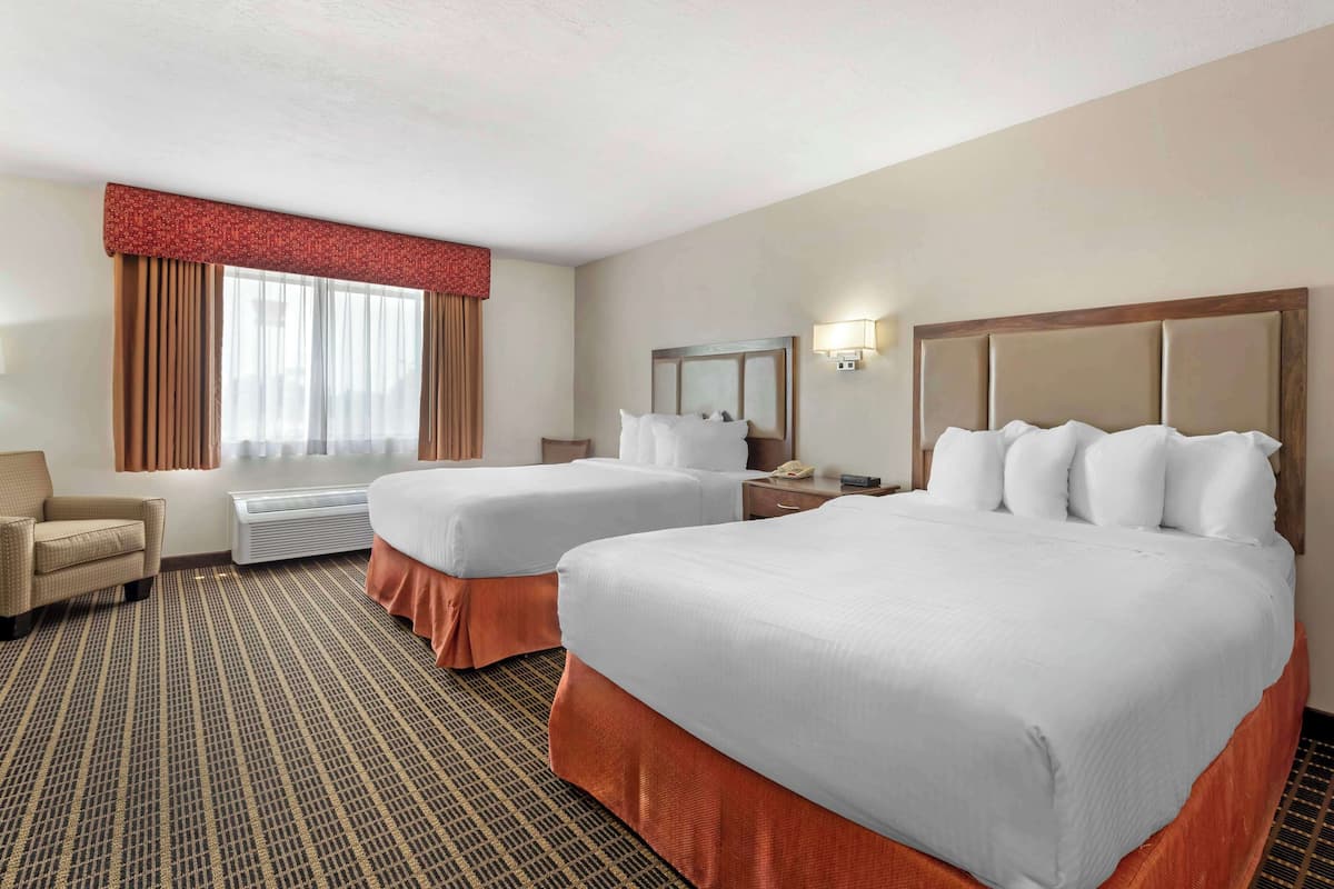 pillow-top beds, iron/ironing board, wifi, bed sheets