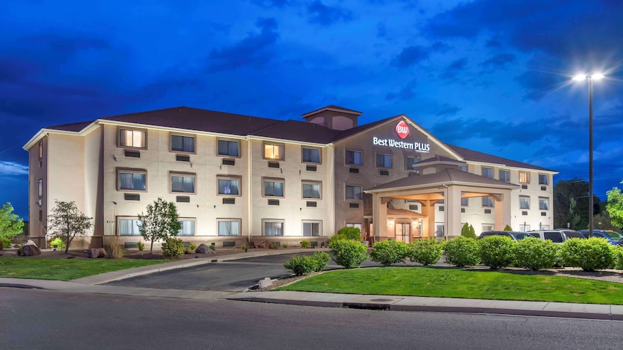 Best Western Plus Eagleridge Inn & Suites