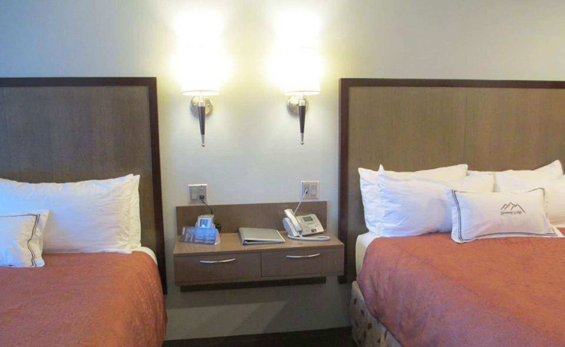 Premium bedding, down duvets, desk, blackout curtains