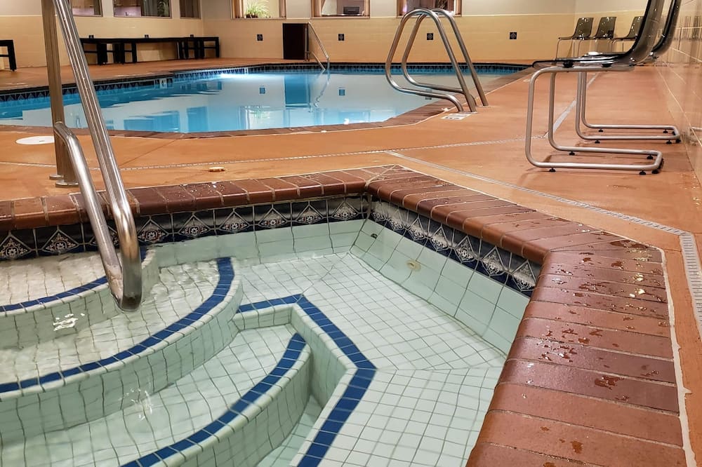 Best Western Snowcap Lodge