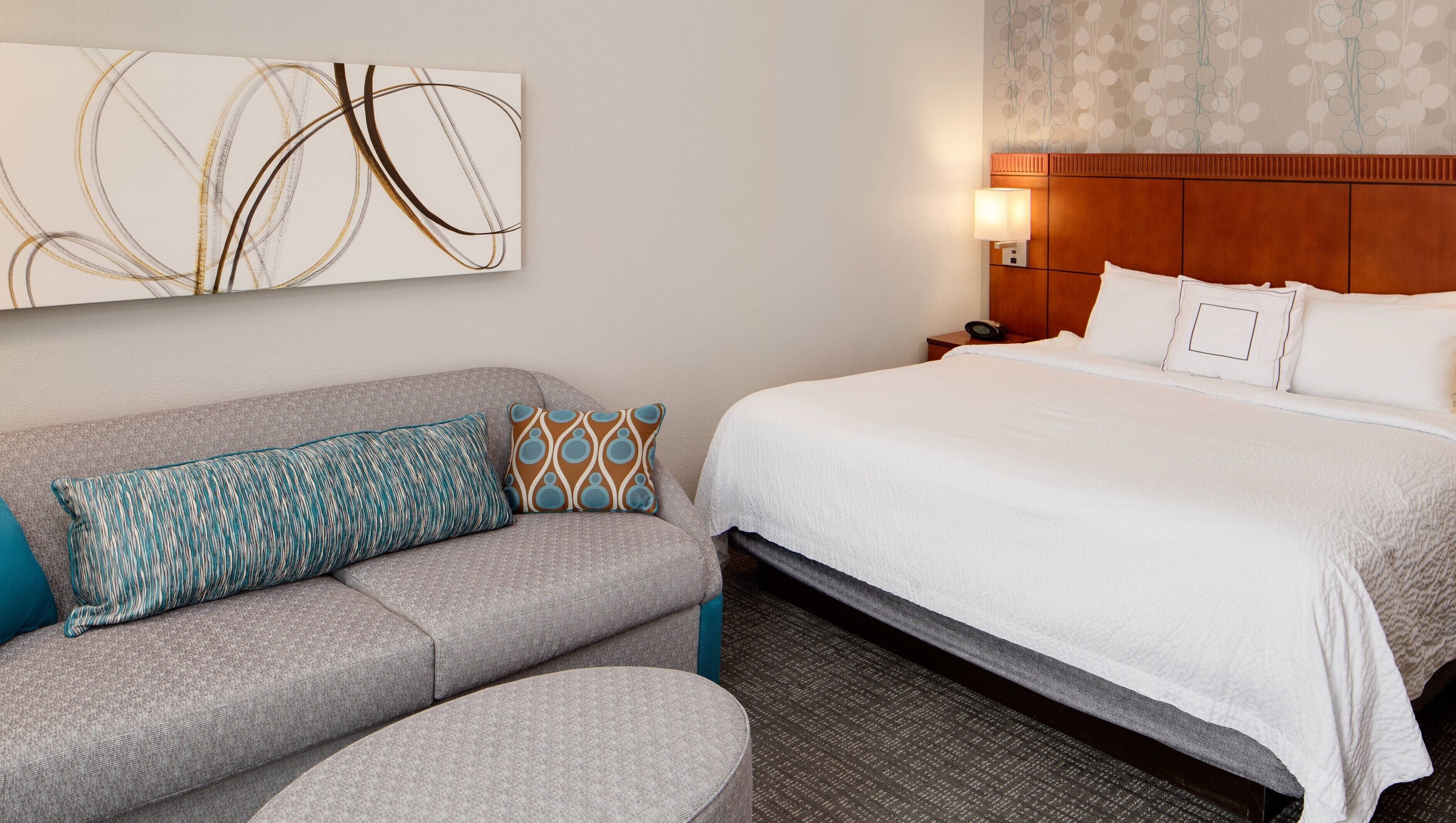 1 bedroom, hypo-allergenic bedding, desk, blackout curtains