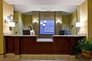 Reception - Holiday Inn Express Clanton by IHG (Clanton)