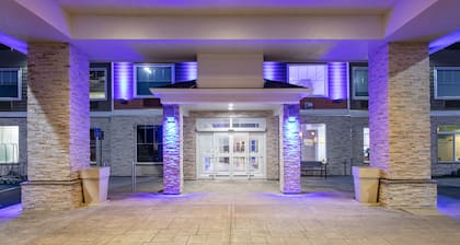 Holiday Inn Express Hotel & Suites Seaside-Convention Center by IHG