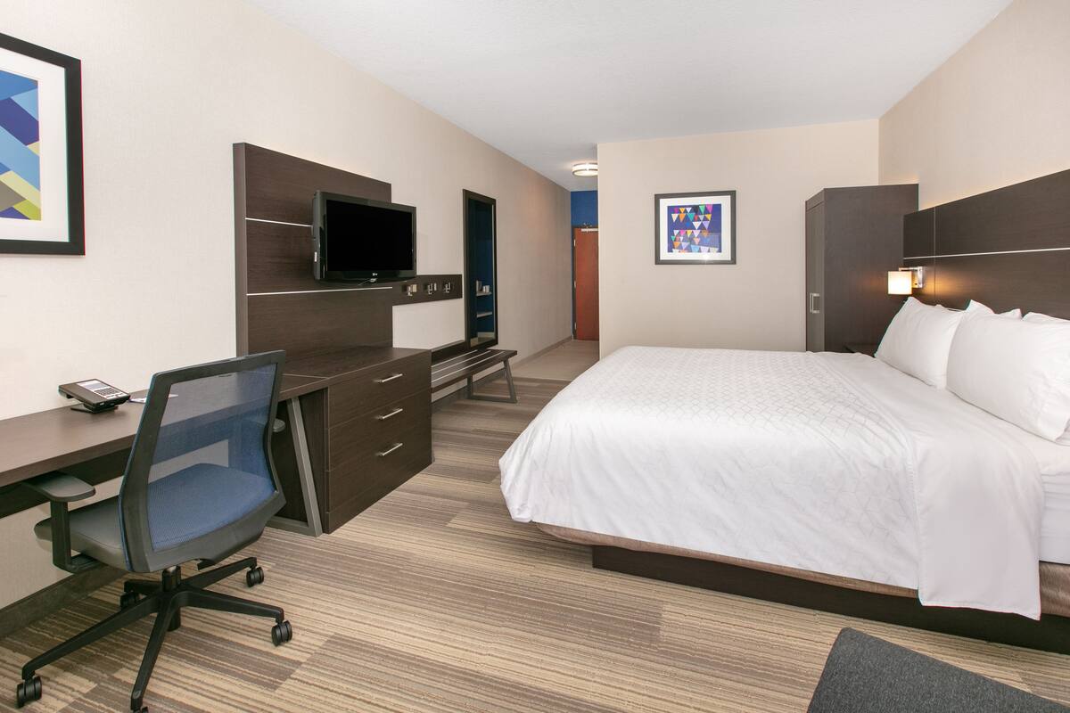 In-room safe, desk, blackout curtains, iron/ironing board