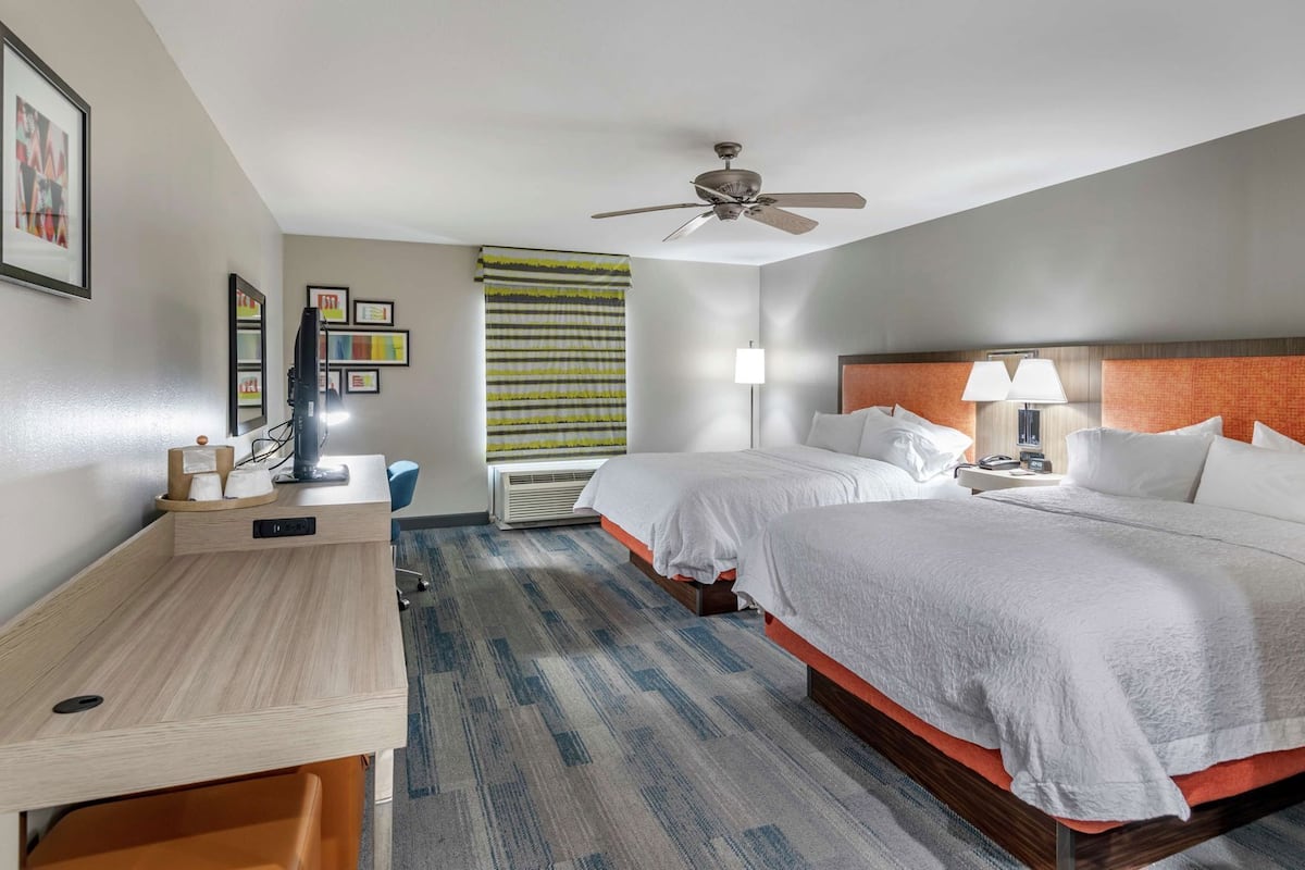 Iron/ironing board, free WiFi, bed sheets, alarm clocks