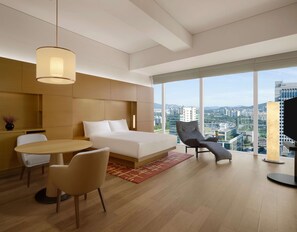1 King Bed, Premium | Premium bedding, down comforters, minibar, in-room safe - Park Hyatt Seoul (Seoul)