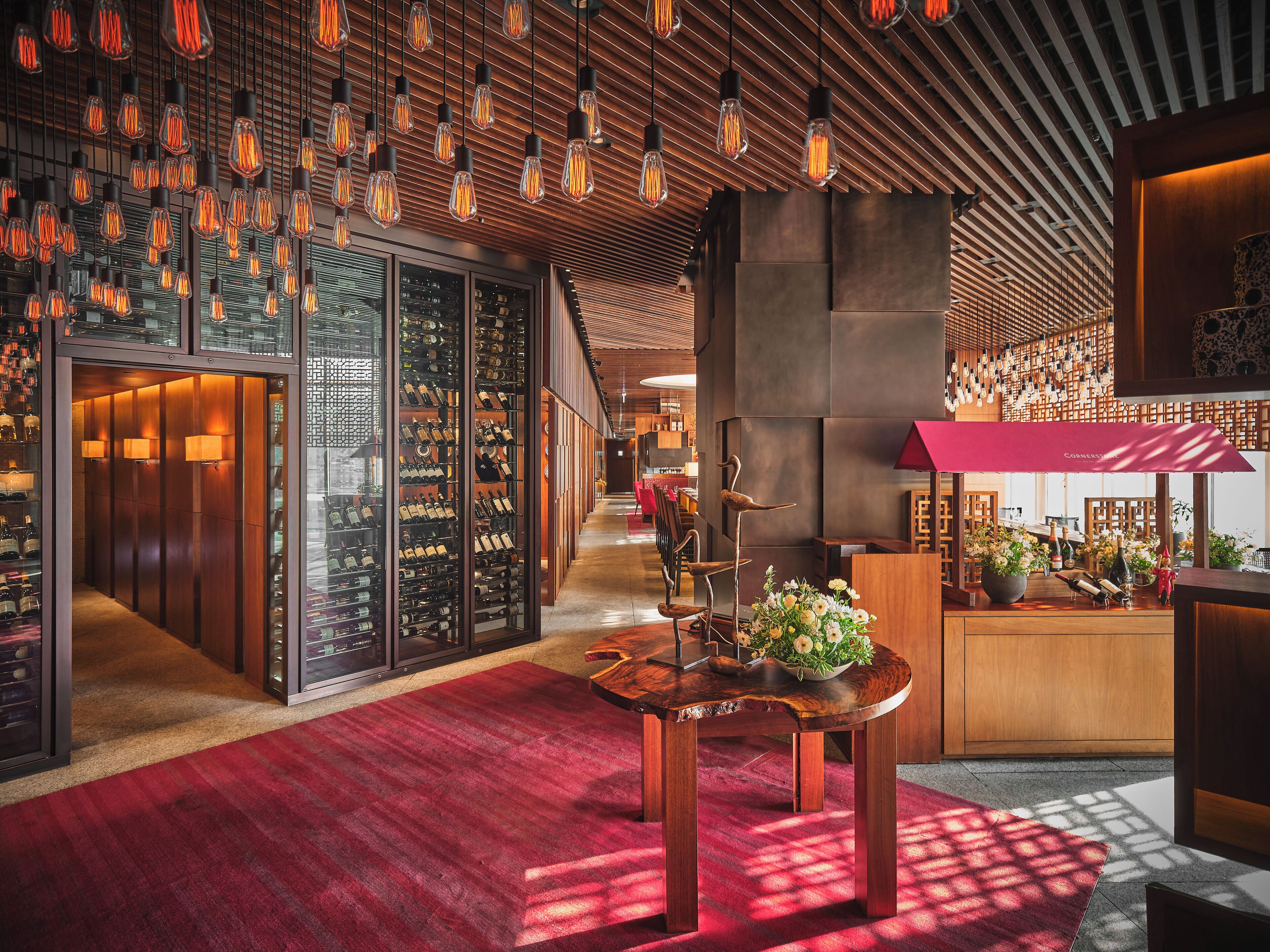 breakfast, lunch and dinner served