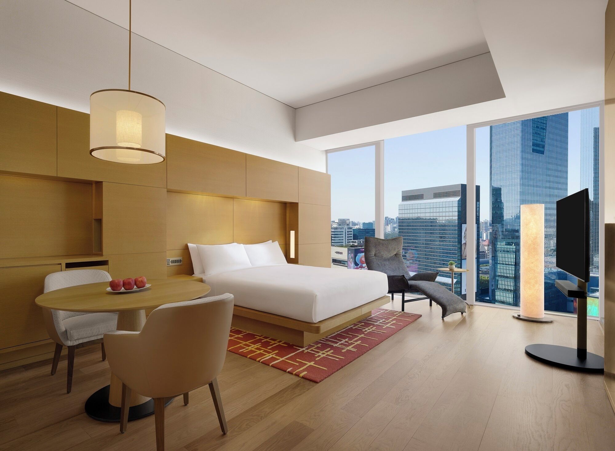 1 King Bed, City View, Premium | Premium bedding, down comforters, minibar, in-room safe