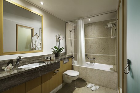Central Athens Hotel - Image 24