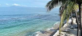 Costa Sur Resort & Spa