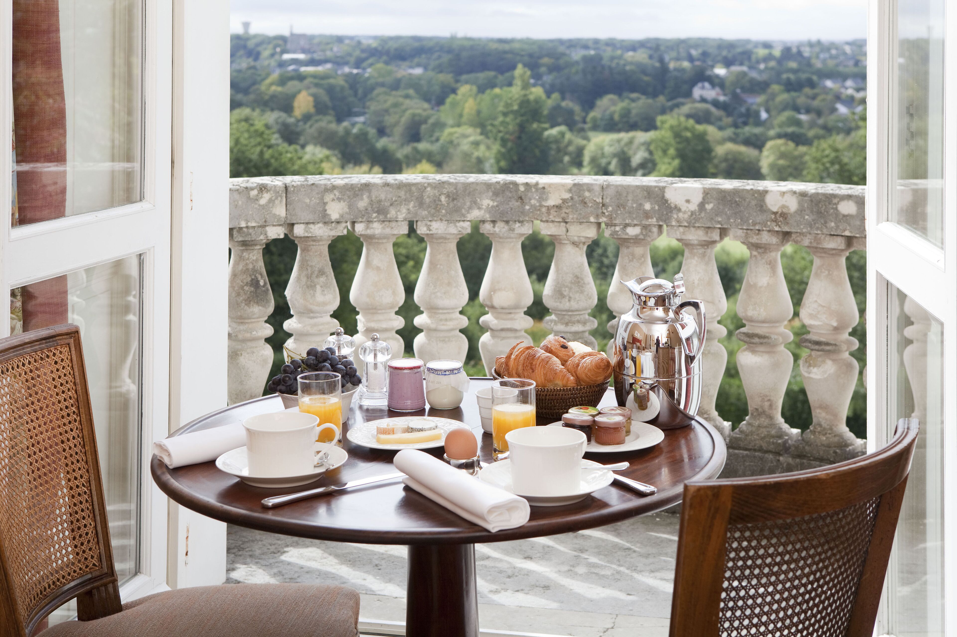 elegance double room, in the pavilion or in the castle  | 1 bedroom, premium bedding, minibar, in-room safe