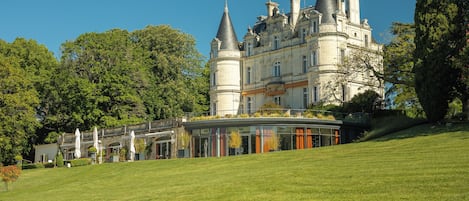 Fachada de la propiedad