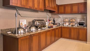 Free daily buffet breakfast