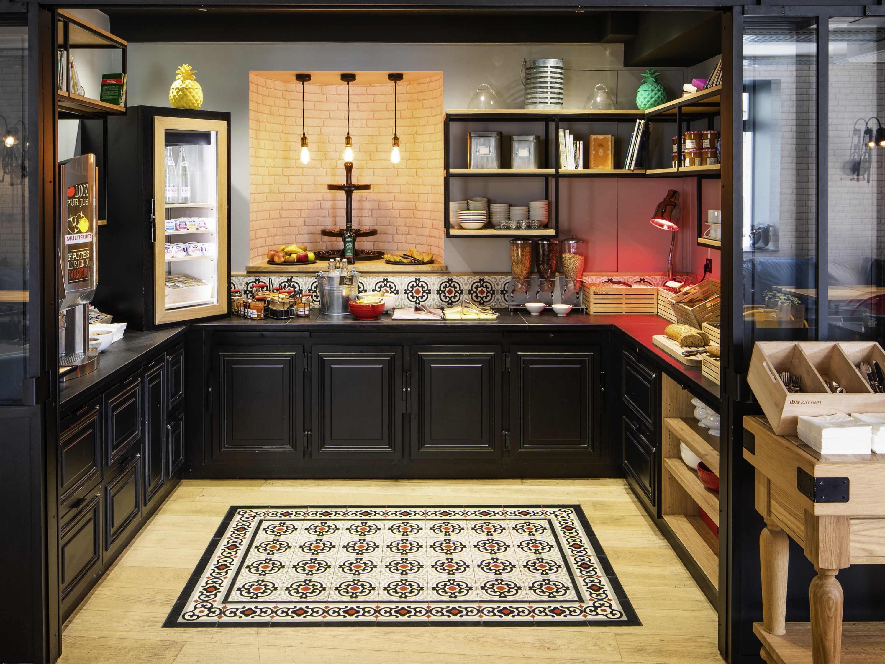 daily buffet breakfast (eur 12.50 per person)