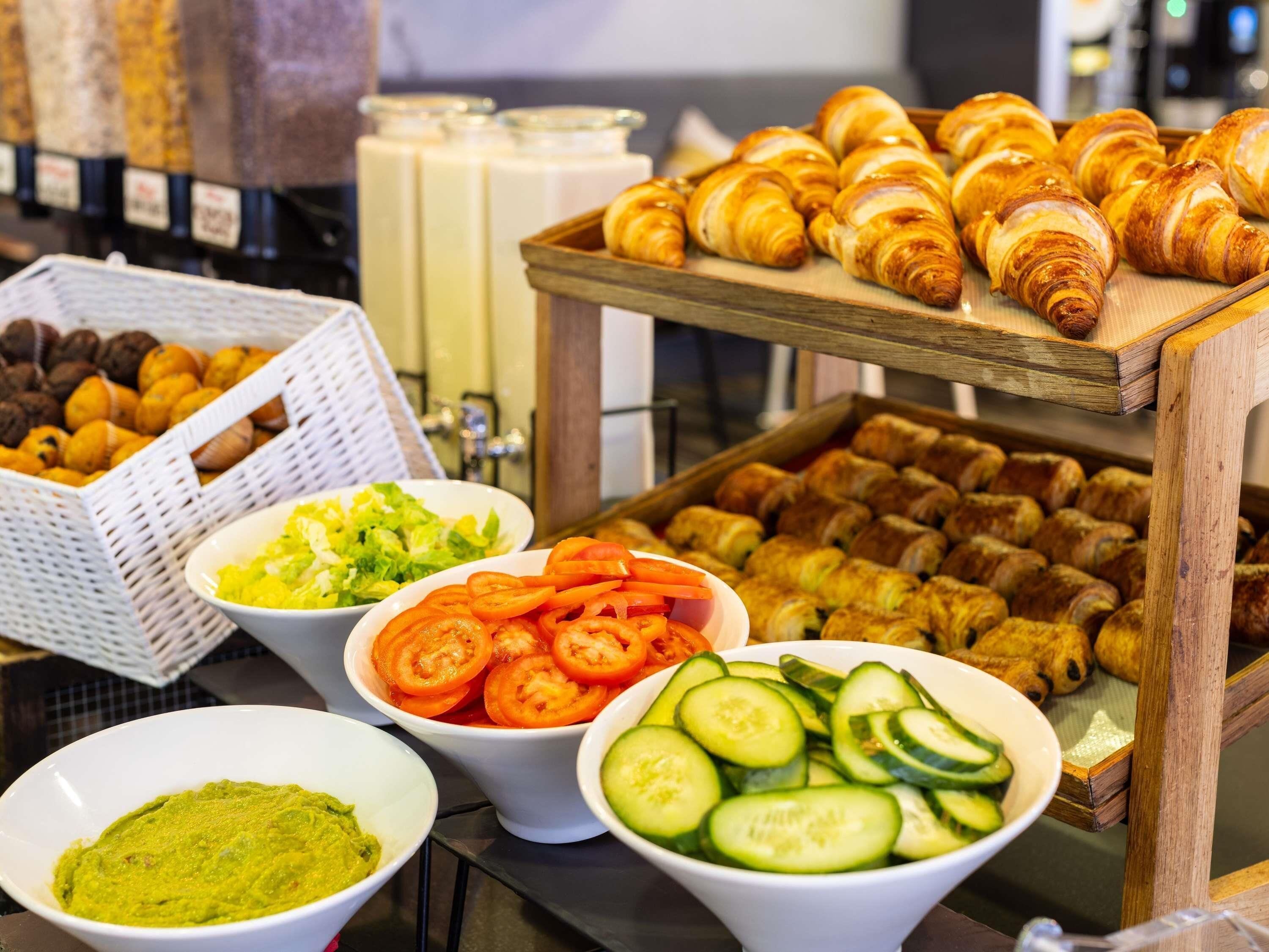 daily buffet breakfast (gbp 11.50 per person)