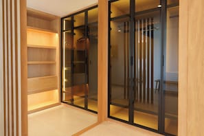 1 bedroom, minibar, in-room safe, soundproofing